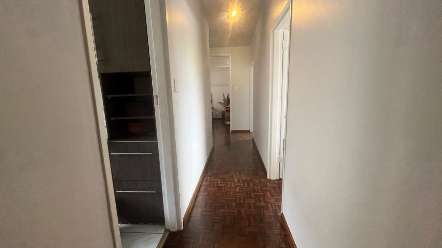 To Let 2 Bedroom Property for Rent in Pinelands Western Cape